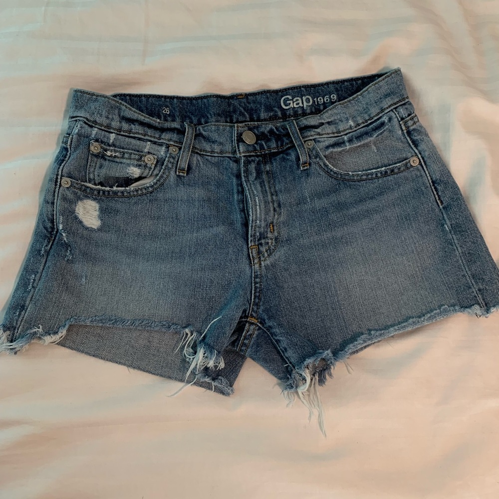 GAP 1969 denim shorts
